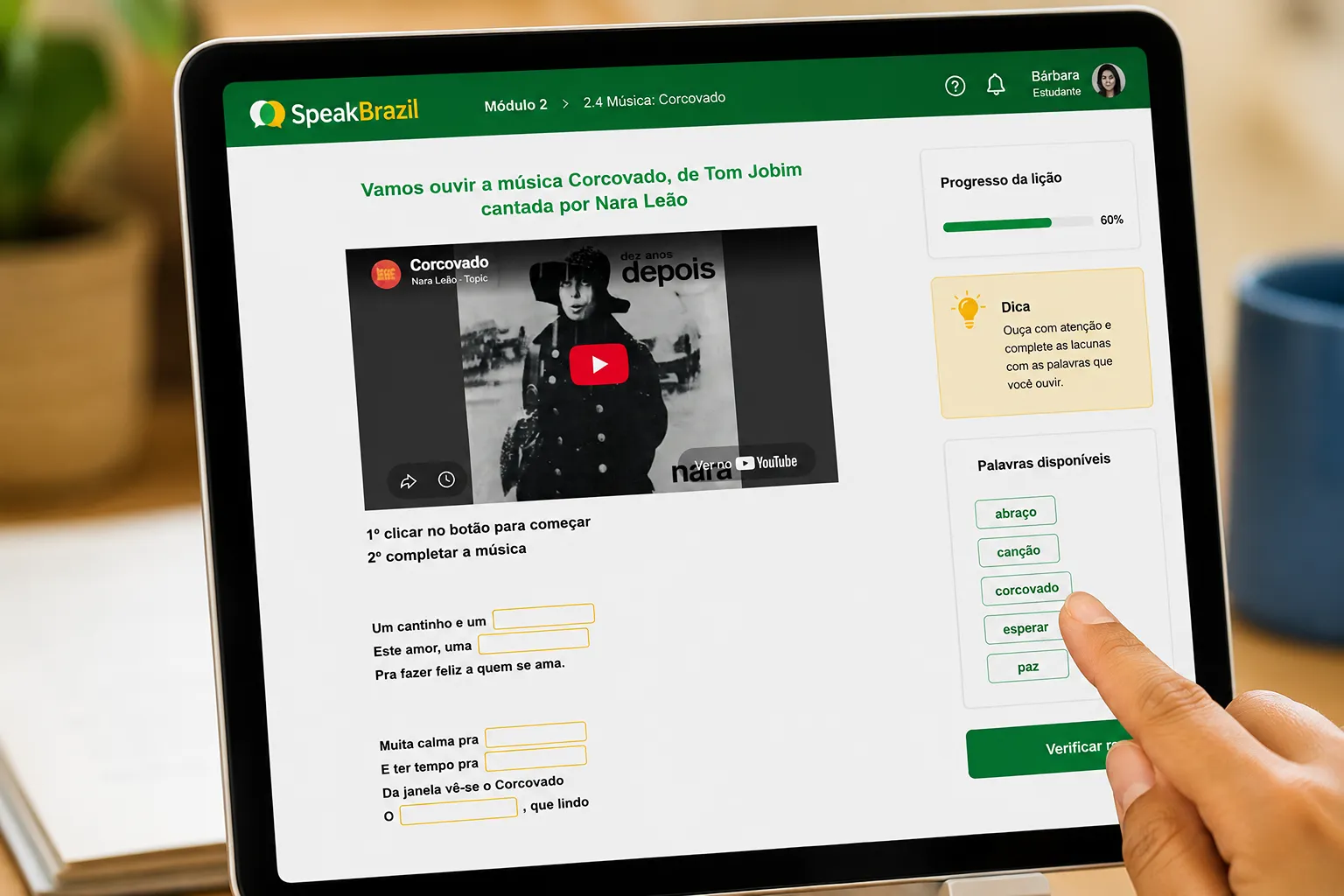 ✅ A progressive learning path, from slower speech to natural, everyday conversations